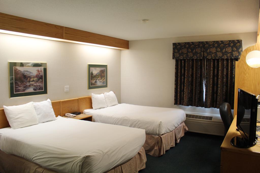 Canadas Best Value Inn Langley/Vancouver Экстерьер фото