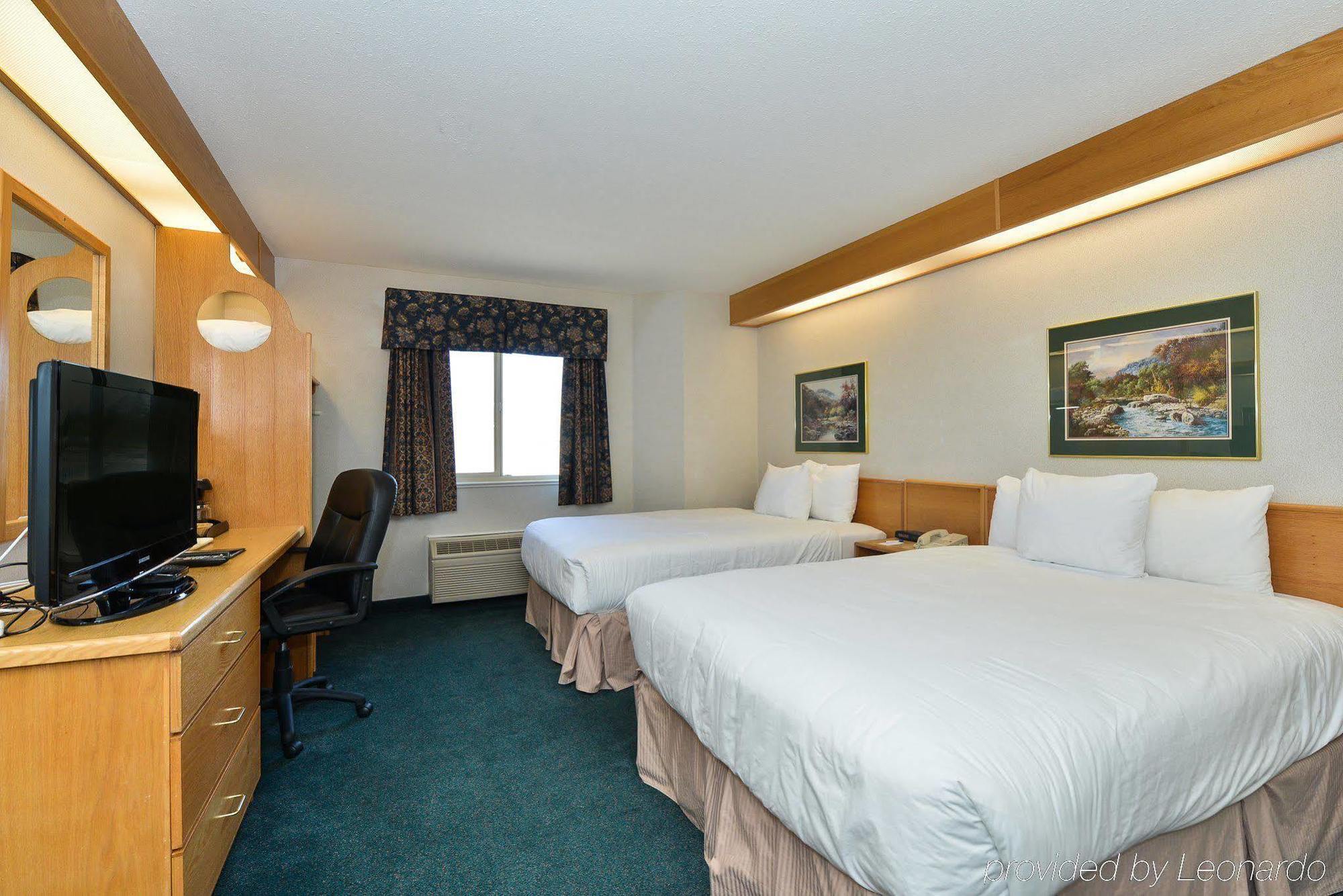 Canadas Best Value Inn Langley/Vancouver Экстерьер фото